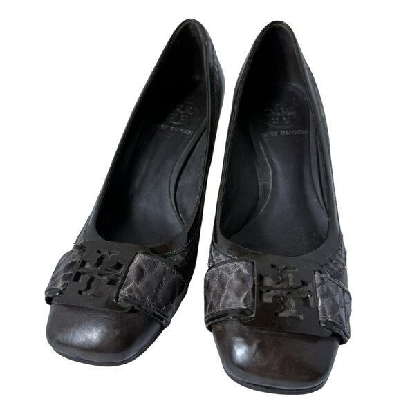 Tory Burch Shoes - Tory Burch “Rita” Brown Leather Heels | Logo Detail | Size 5.5M